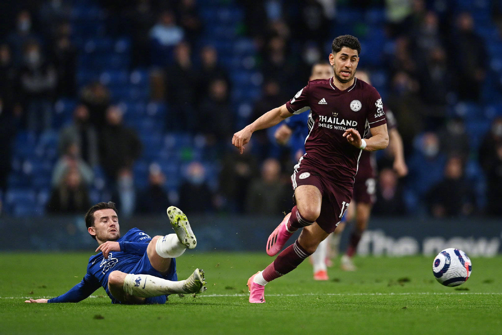 并尝试在实 并尝试在实